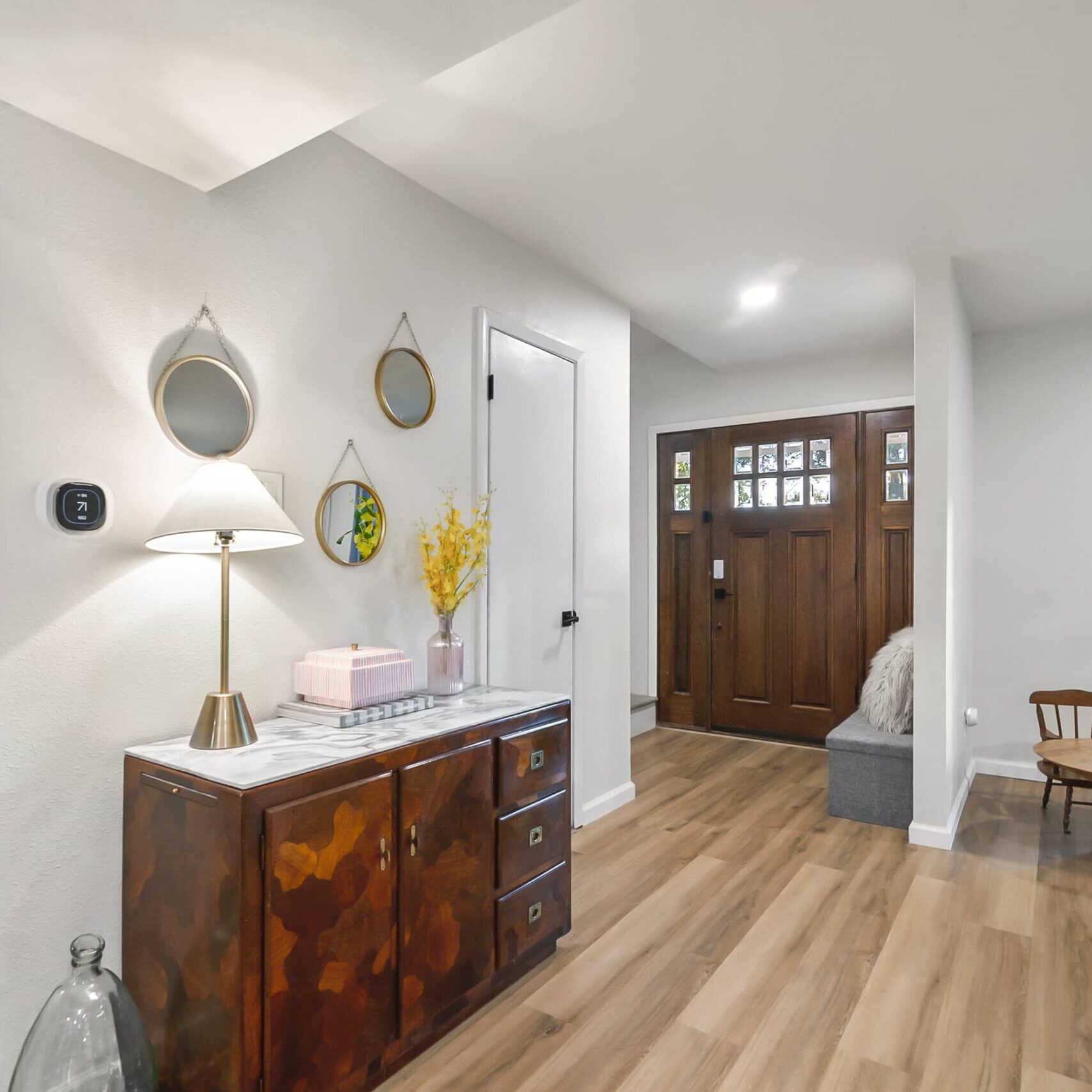 Rolling_Hills_Entryway